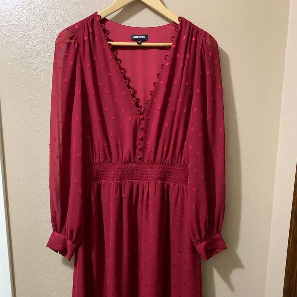 Express dress size M